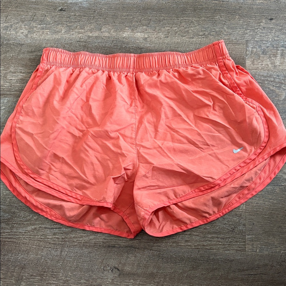 Nike Dri-FIT Coral Shorts